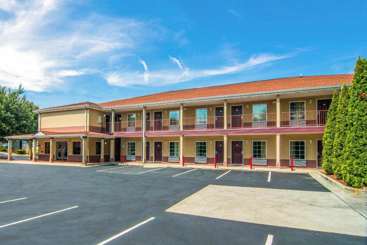 Americas Best Value Inn - Mableton Exterior photo